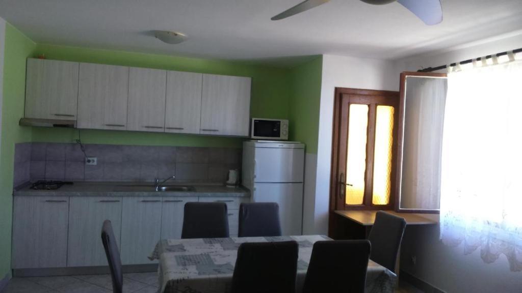 Apartments Ninske Vodice Rum bild