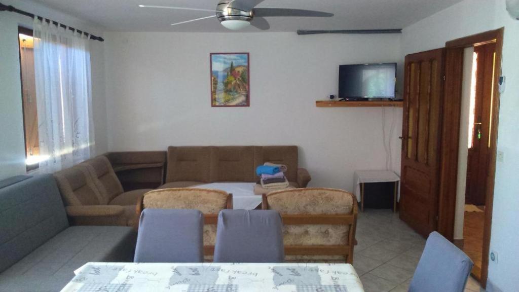 Apartments Ninske Vodice Rum bild